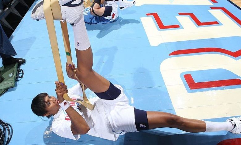the-very-best-way-to-ease-muscle-soreness,-according-to-a-wnba-trainer
