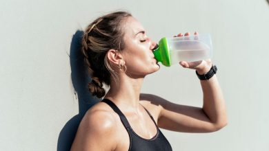 that-bottle-of-coconut-water-isn’t-doing-as-much-as-you-think-to-rehydrate-you